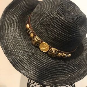 Jacobson hat. Good pre-love/preworn condition